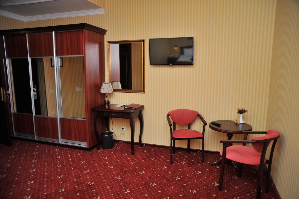 Slava Hotel Zaporizhia Bilik gambar