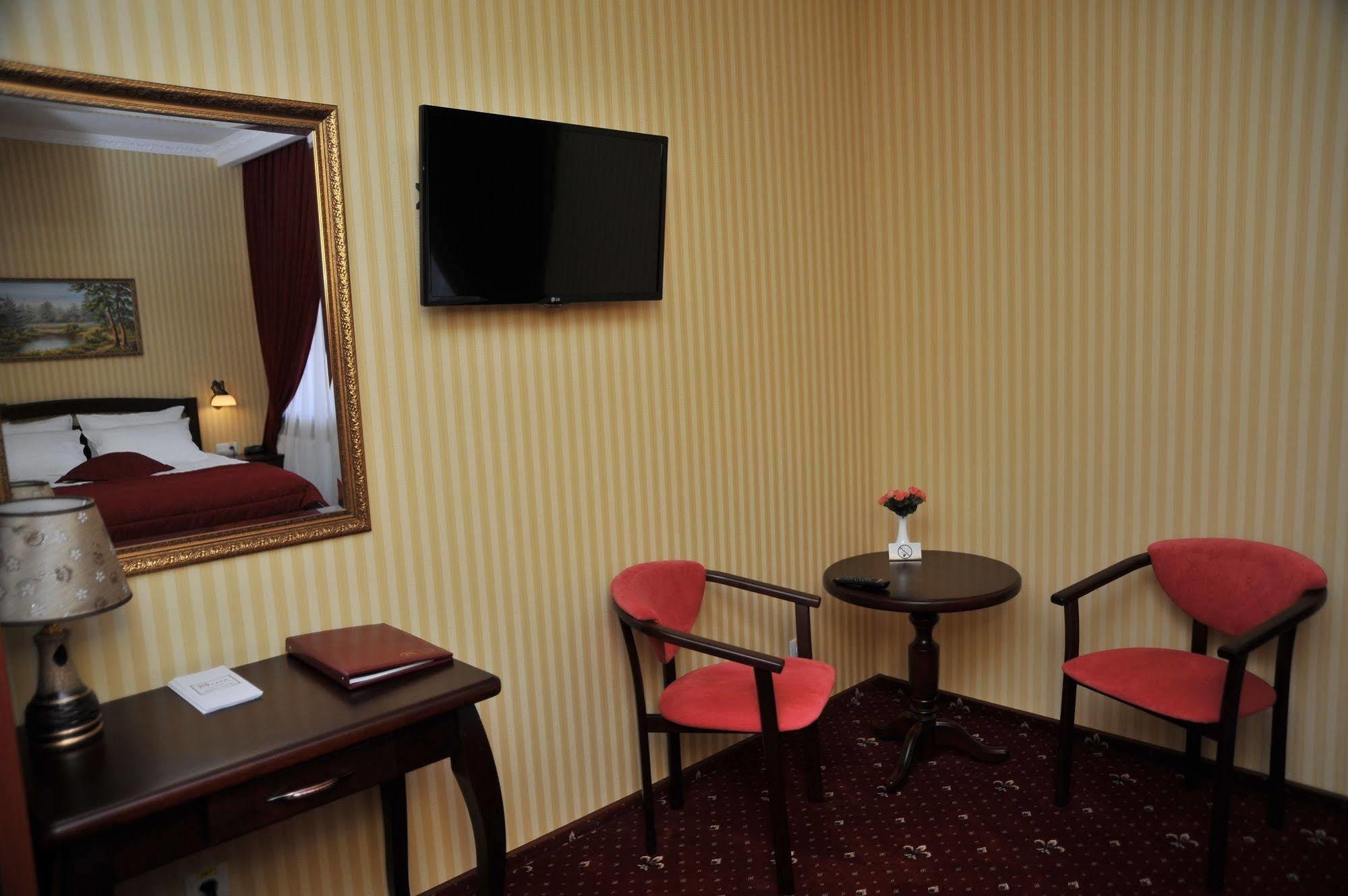 Slava Hotel Zaporizhia Luaran gambar