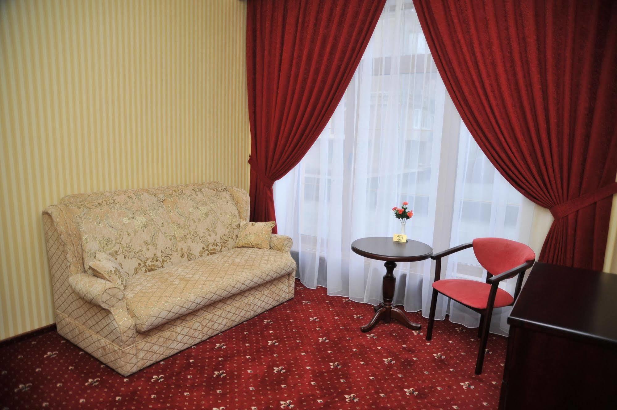 Slava Hotel Zaporizhia Luaran gambar