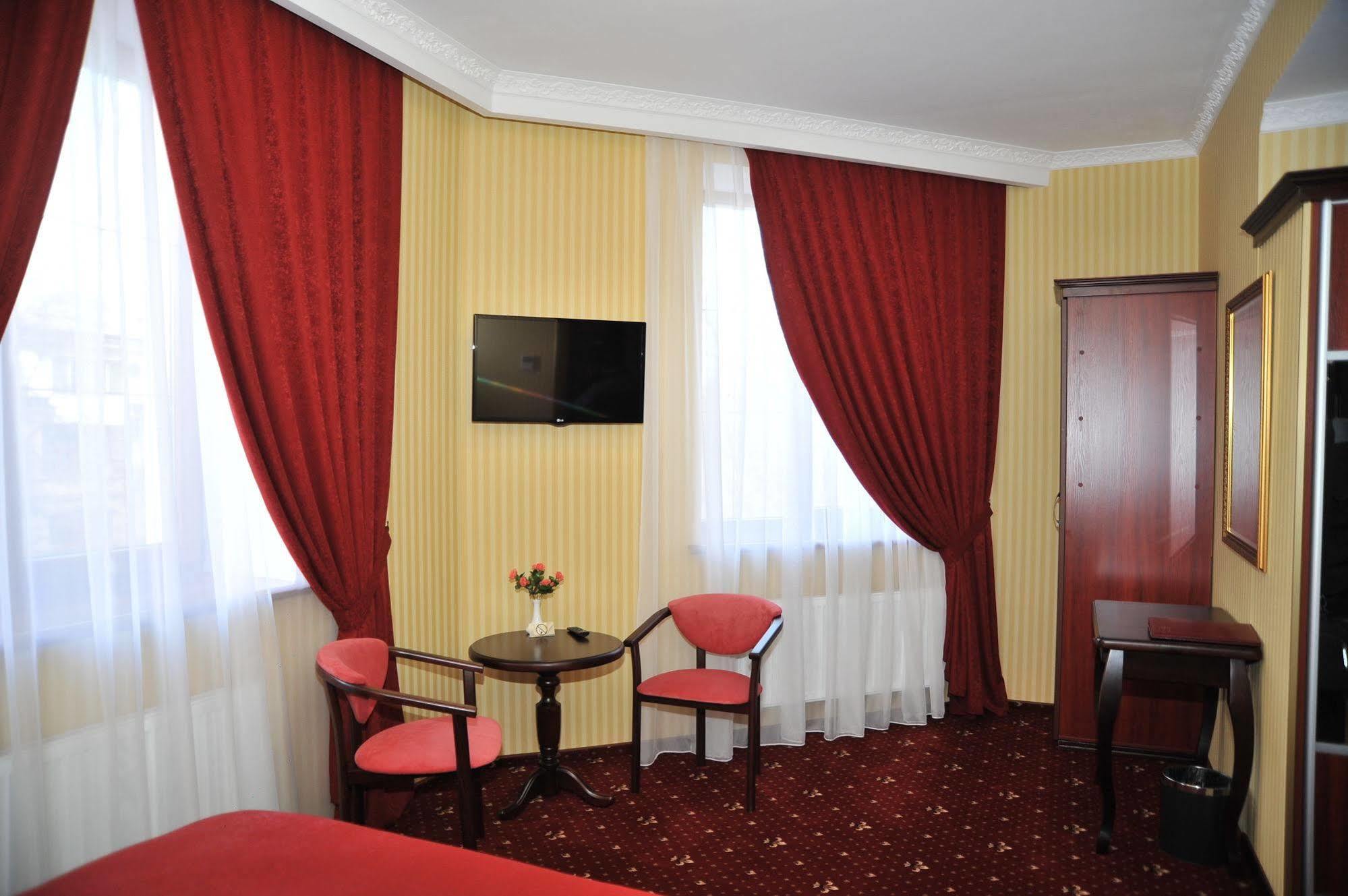 Slava Hotel Zaporizhia Luaran gambar