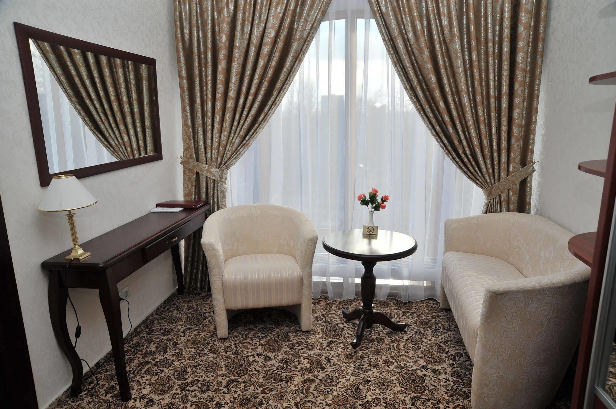 Slava Hotel Zaporizhia Luaran gambar