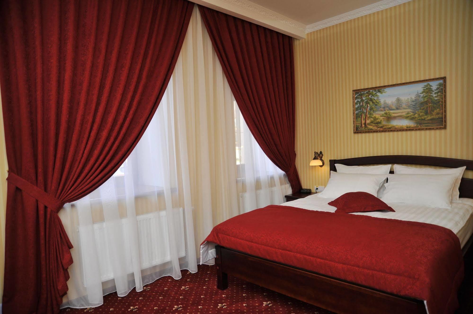 Slava Hotel Zaporizhia Luaran gambar