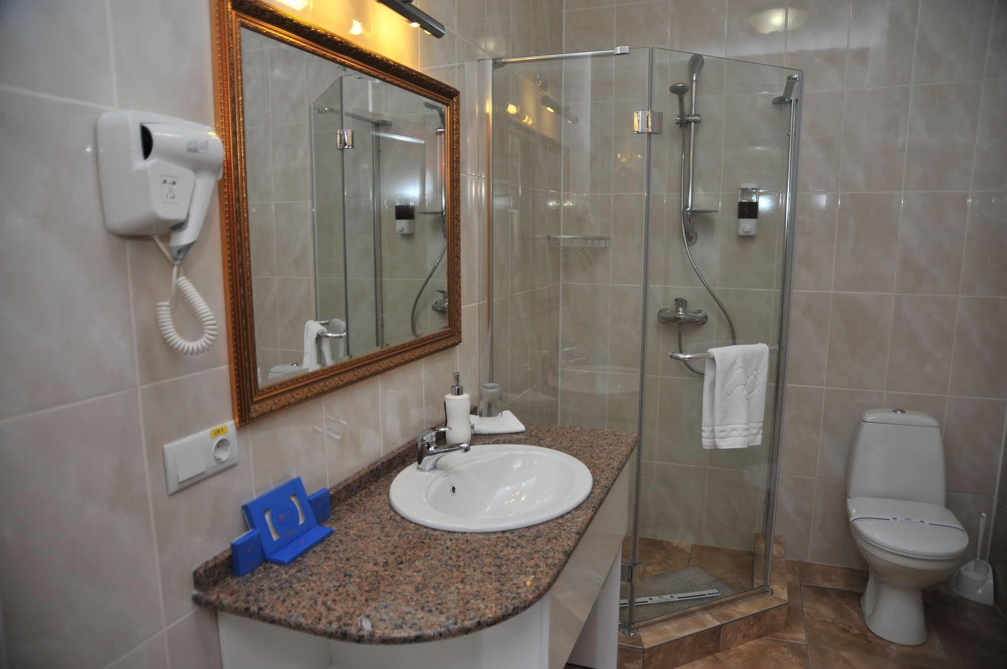 Slava Hotel Zaporizhia Luaran gambar