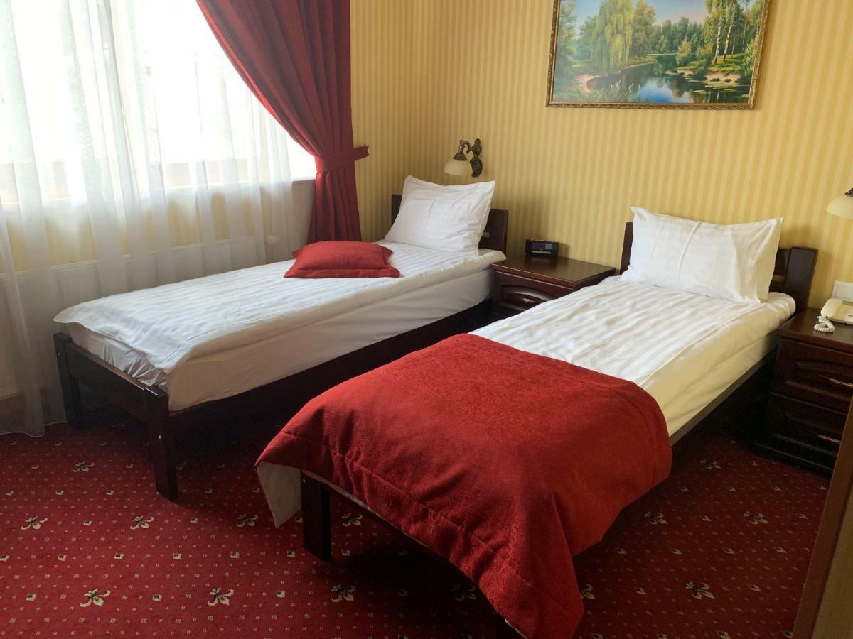 Slava Hotel Zaporizhia Luaran gambar
